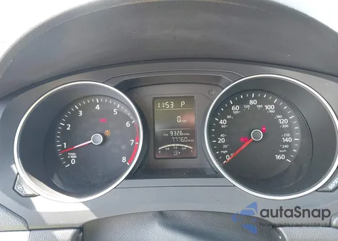 2015 Volkswagen Jetta 1.8T Se z USA, uszkodzony, nr VIN 3VWD17AJ3FM297668